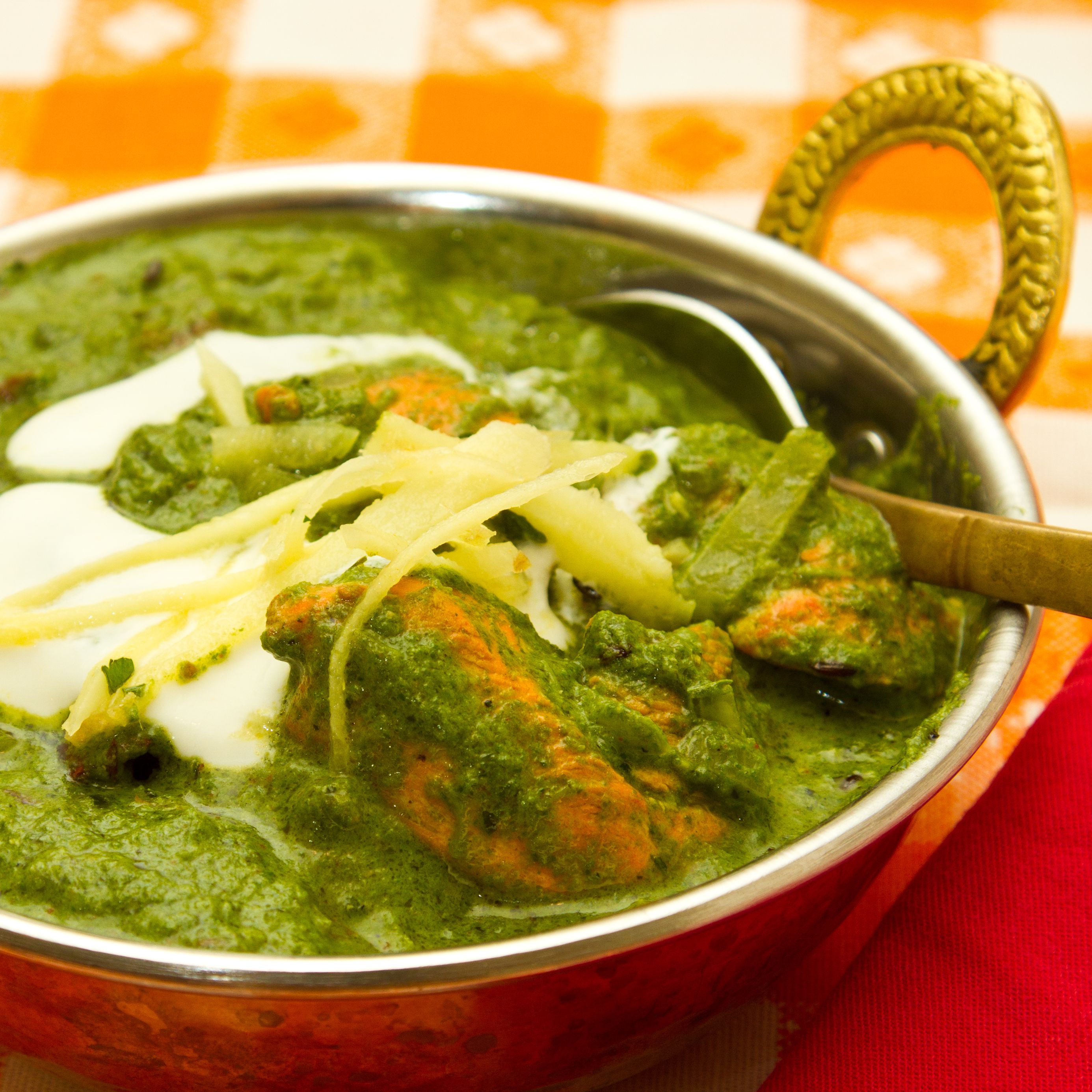 Chicken/Lamb/Beef Saagwala